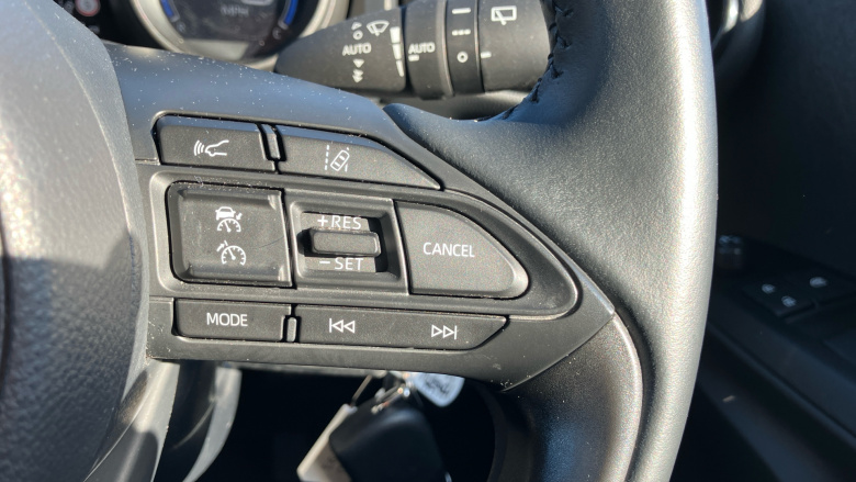 Toyota Yaris 1.5 Hybrid Design 5dr CVT Hybrid Hatchback